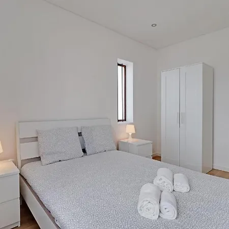 Fig House Apartament *